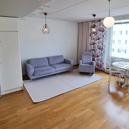 Idas Airbnb Apartament Helsinki